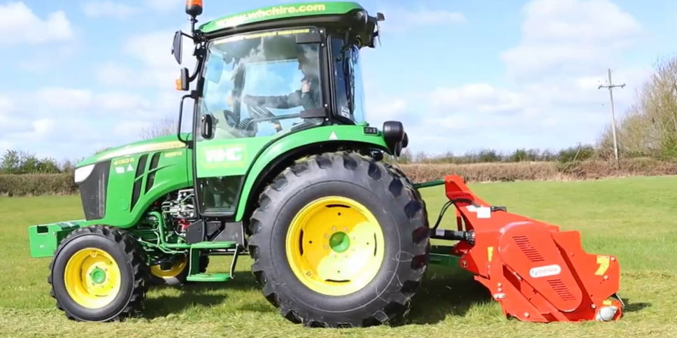 Importance of choosing the right type of grass-cutting machine to hire